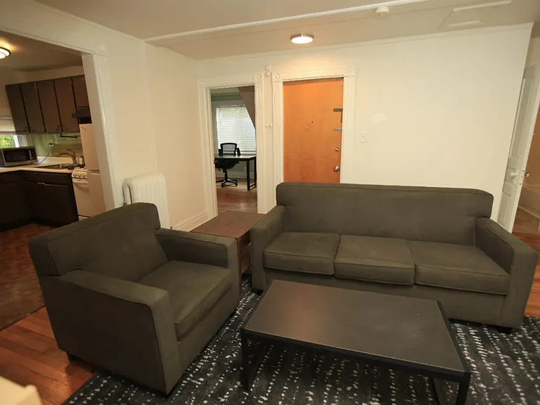 602 Monroe St #602-4 — Photo 32