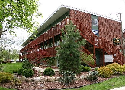 2nd image of 801 Miller Ave APT 2