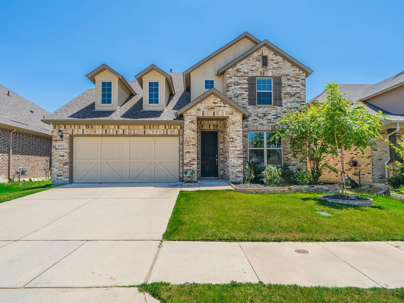 4 bed, 3.5 bath, 2770 sqft, $2,950 — Photo 1