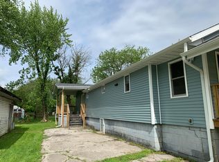 2862 New Jersey St, Lake Station, IN 46405