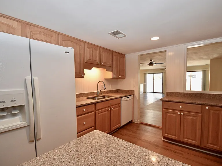 2407 Whaler Ct — Photo 17