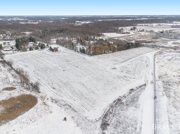 1264 100th St SE, Byron Center, MI 49315
