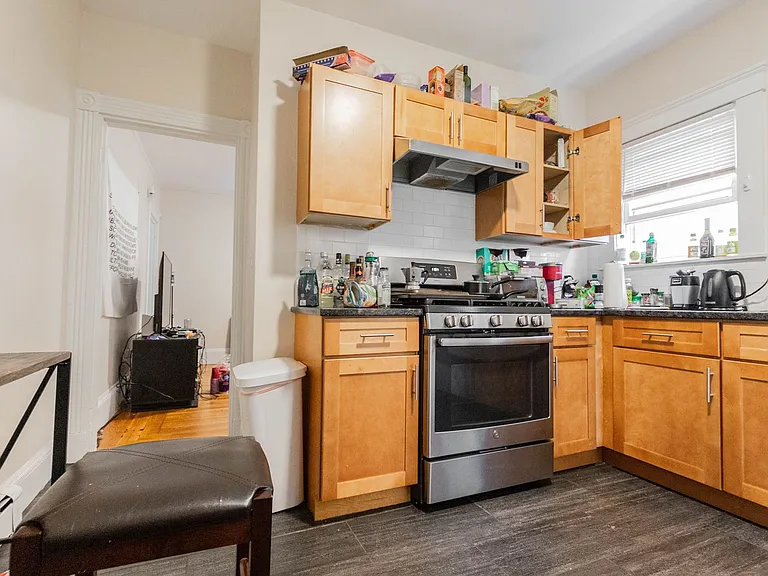 9 Chester St #2 — Photo 2