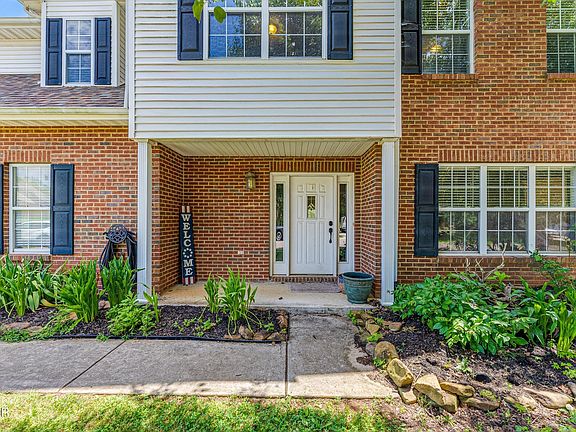 4th image of 7648 Saddlebrooke Dr