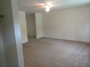 9514 Fairground Rd, Louisville, KY 40291