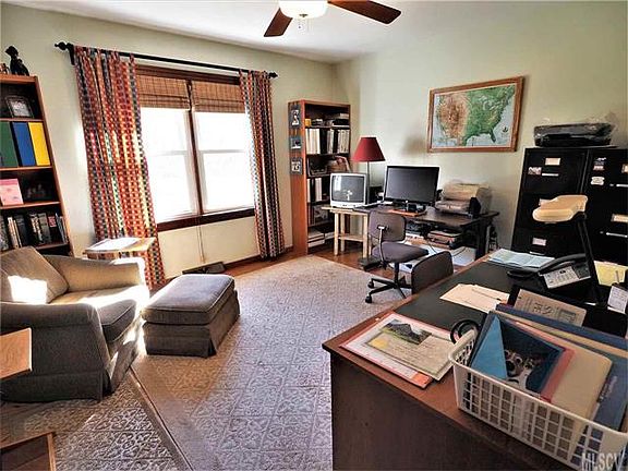 4th image of 4370 Trojan Ln
