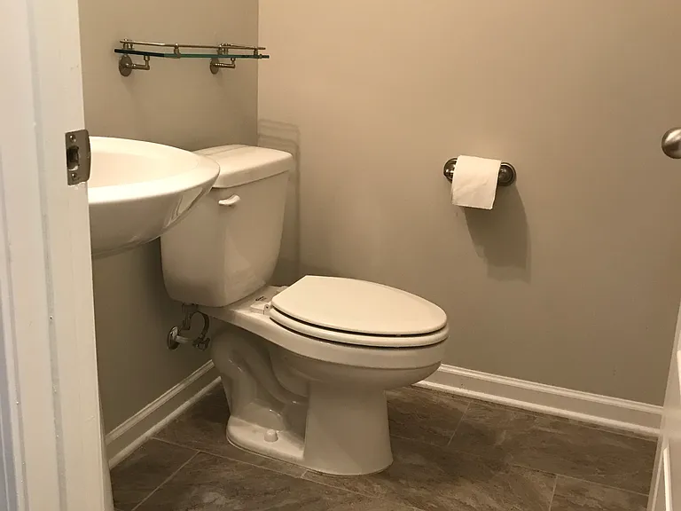 1444 White Dutch Ln — Photo 10