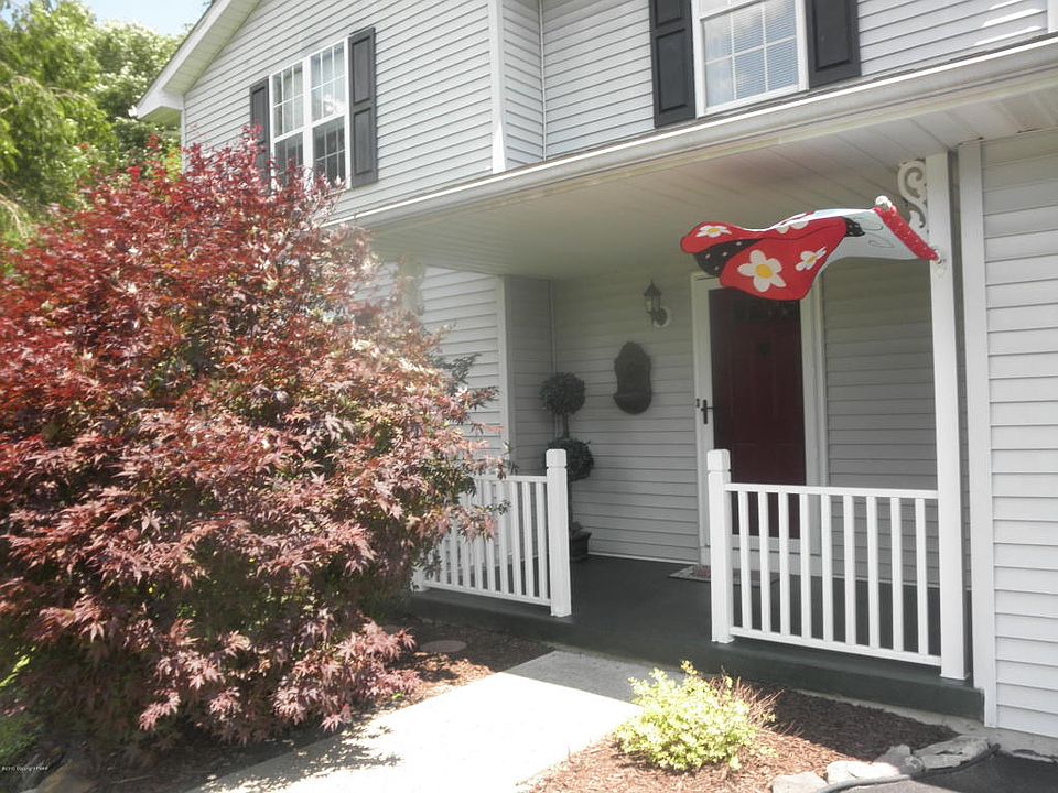 2nd image of 1222 Spring Run Rd