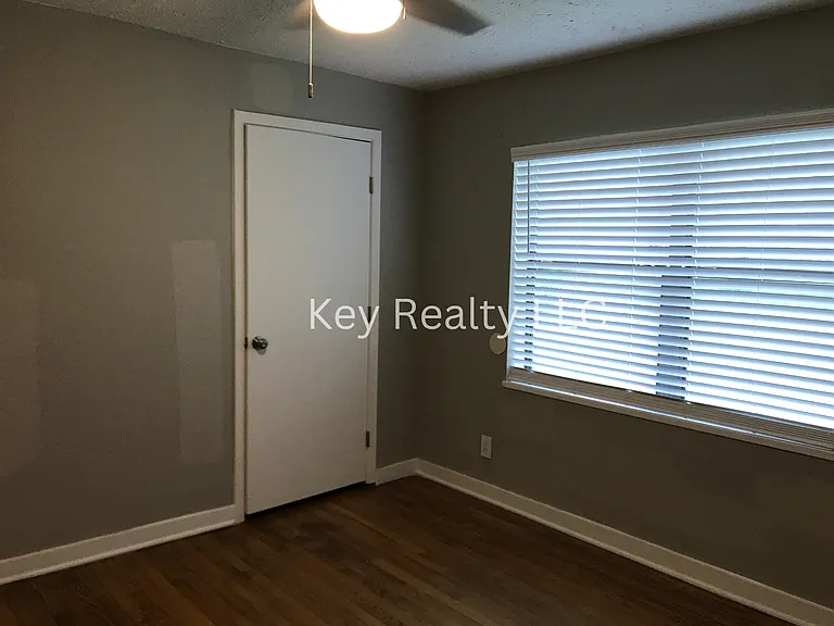 2016 Clover Ln — Photo 7