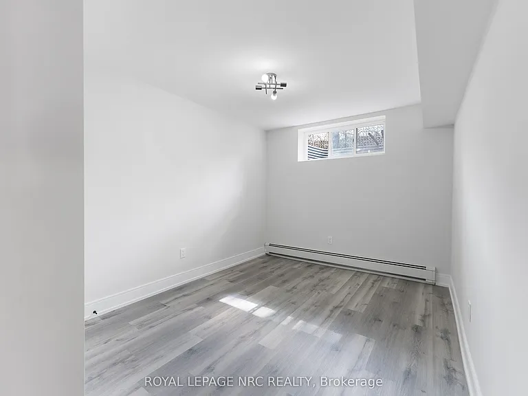 318 River Rd #LOWER — Photo 9