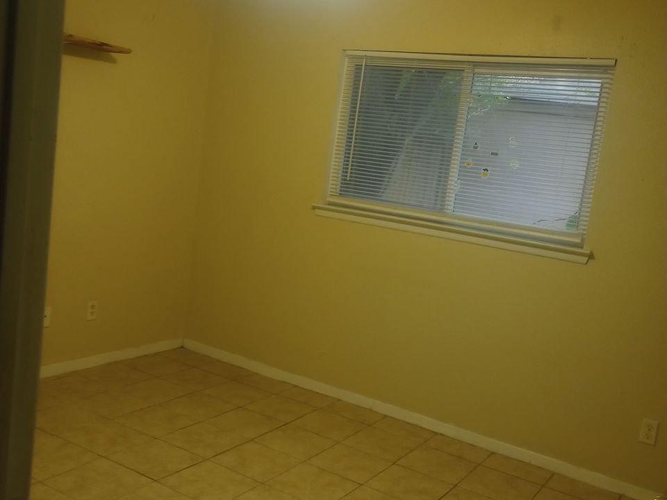 1st image of 1223 Longmont St