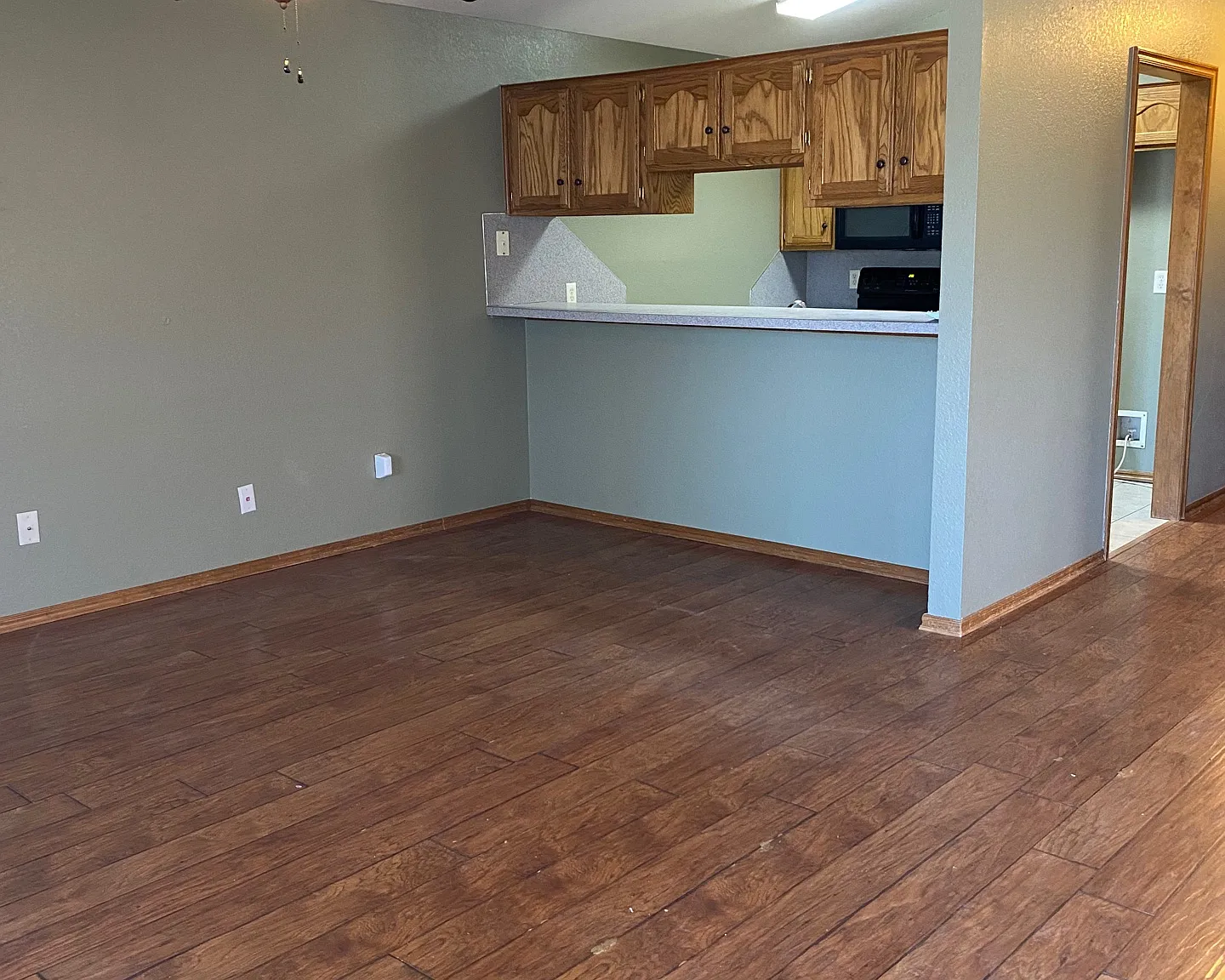1201 SW 23rd St (Evicted 9/25) - 1 — Photo 3