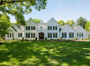 7215 Algonquin Dr, Cincinnati, OH 45243