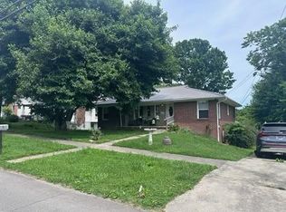 216 W Louise Ave, Morristown, TN 37813
