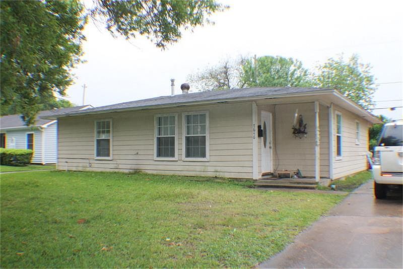 1st image of 7646 Hereford St
