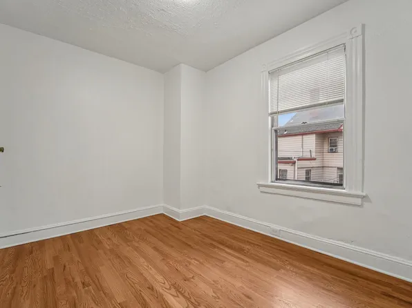 9 Howard Place image 24 of 38