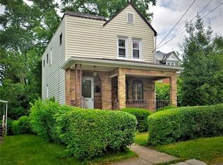 389 Porte St, Oakmont, PA 15139