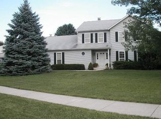 632 Fredericksburg Ct, Naperville, IL