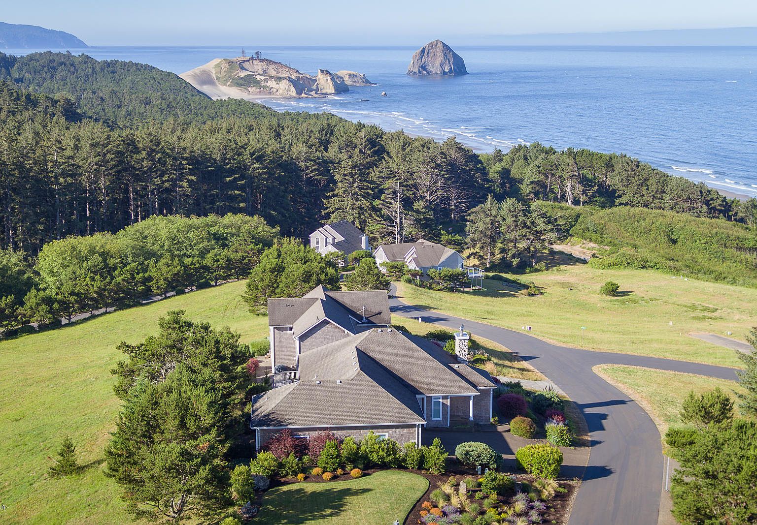 6 Nantucket Dr, Cloverdale, OR 97112 Zillow