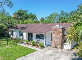 202 Yale Dr, Sanford, FL 32771