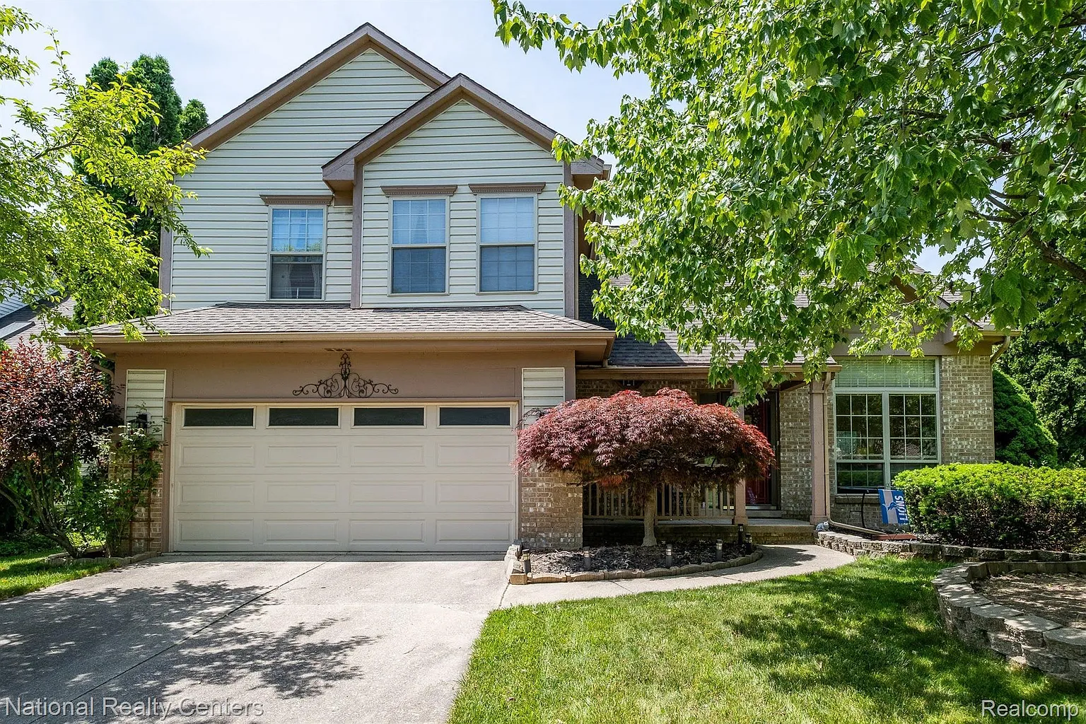 5382 High Ridge Dr photo 1