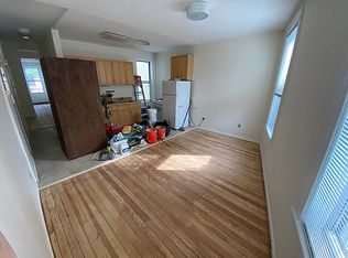 30-32 41st St #2LL, Astoria, NY 11103