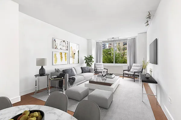 Rented by Compass | media 6