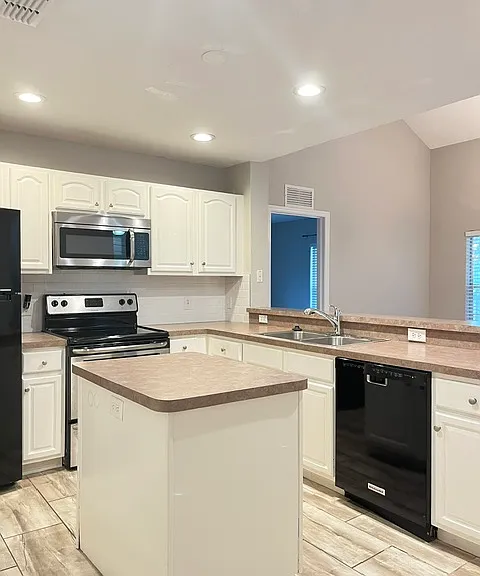 970 Spring Garden Ave — Photo 8