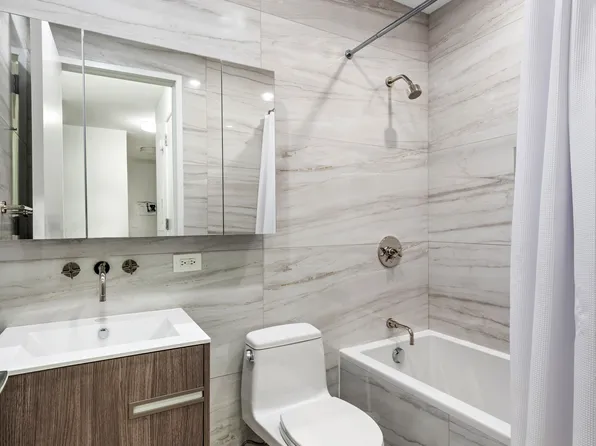 515 East 72nd Street image 6 of 15