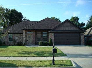 1702 Kelley Dr, Rogers, AR 72756