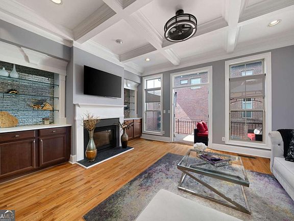 3rd image of 2566 Crescent Park Ct #634