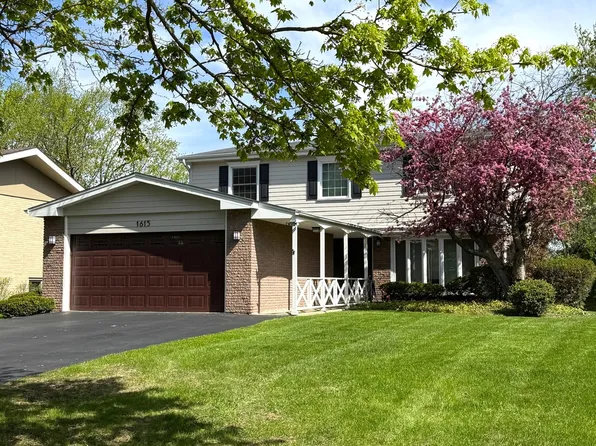 1615 Robin Hood Pl, Highland Park, IL 60035