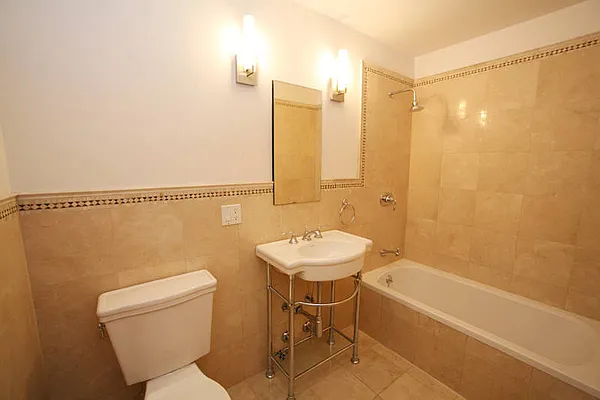 Sold by Betancourt & Associates Realty LLC | media 34