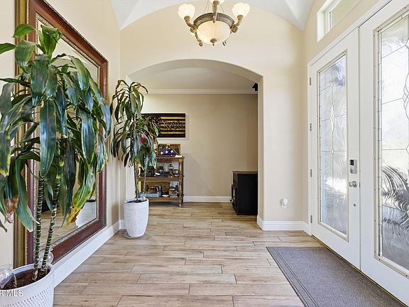 5th image of 29300 Peregrine Pl