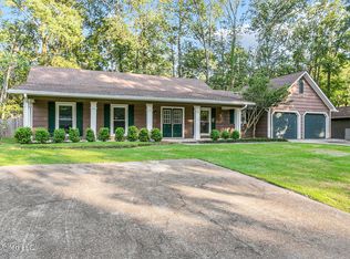 104 Poplar Dr, Brandon, MS 39047