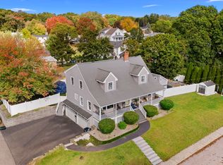 21 Milton St, Blackstone, MA 01504