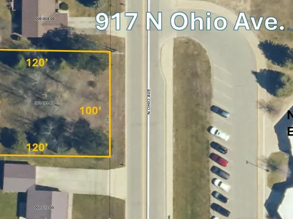917 N Ohio Ave, Gaylord, MI 49735