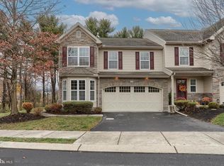 100 Needlewood Dr, Harrisburg, PA 17112