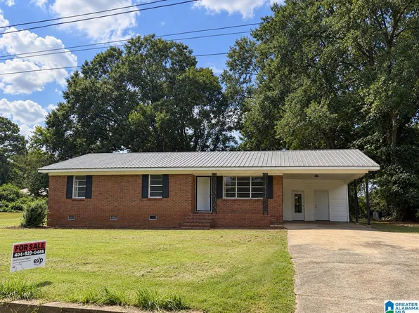 32 Ada Dr, Oxford, AL 36203