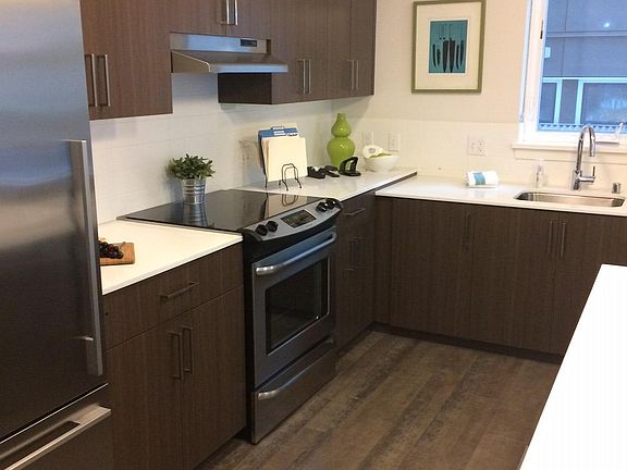 5th image of 2018 NW 57th St #502