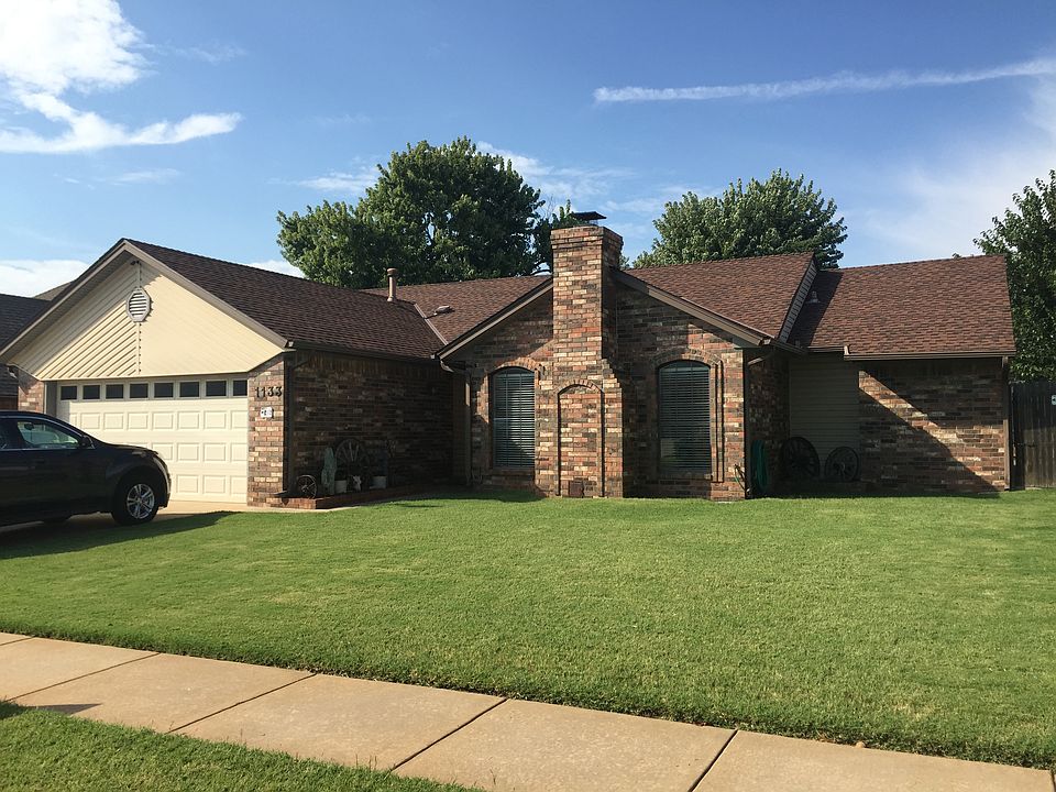 1st image of 1133 SW 127th Pl