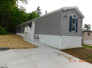 23 Valley View Ter, Washington, NJ 07882