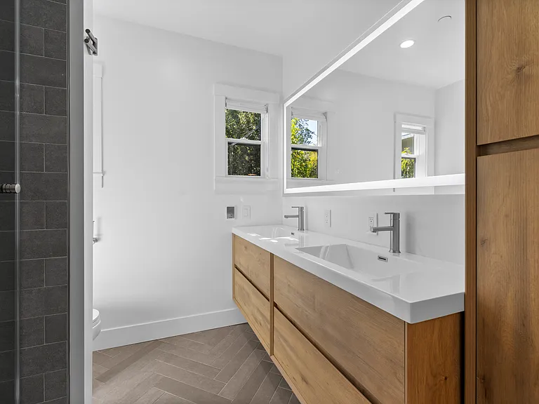 26A Mariposa Ave — Photo 4