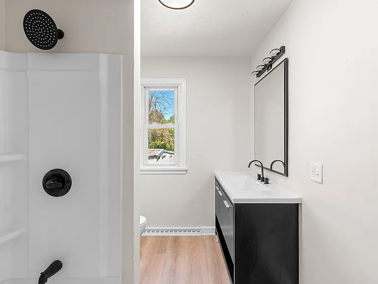 418 S Mill St — Photo 24
