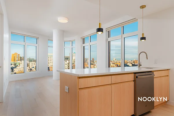 Rented by Nooklyn NYC LLC | media 30