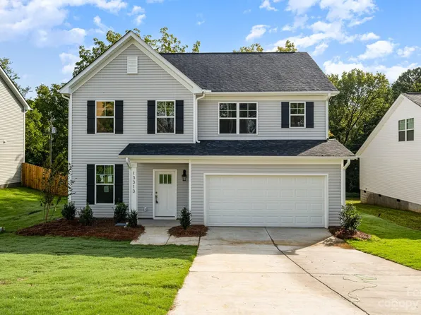 1004 Helms Rd, Charlotte, NC 28214