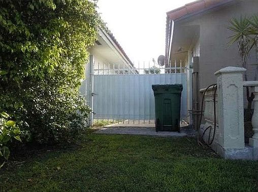 5th image of 11458 NW 91st Ct