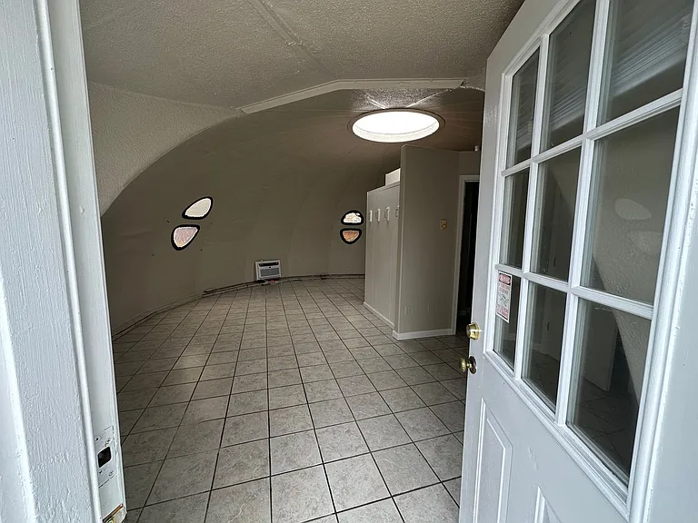 3313 Old Forest Rd — Photo 6