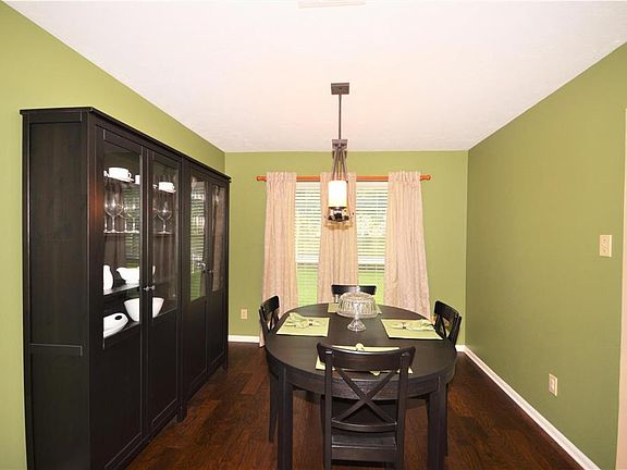 5th image of 1303 Teal Glen Ct