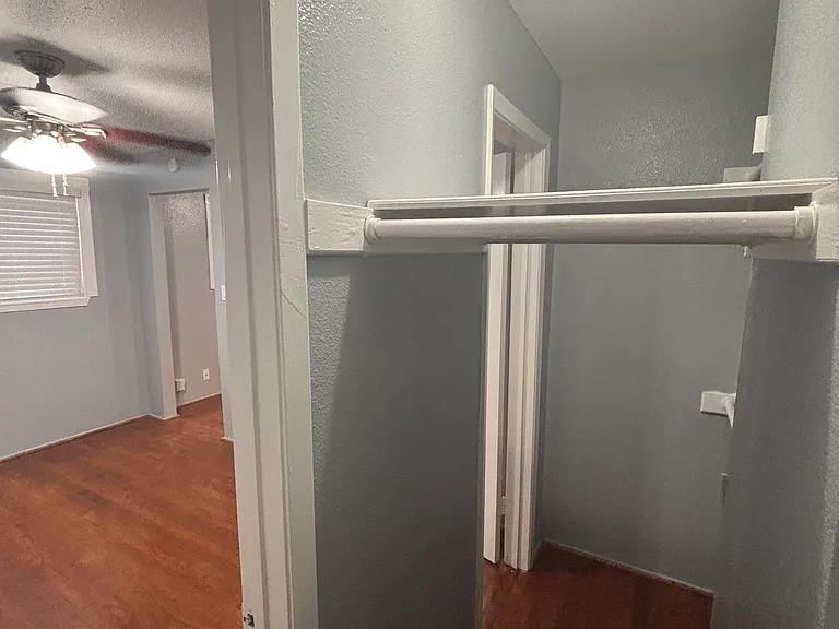 1606 Welch St #5 — Photo 9